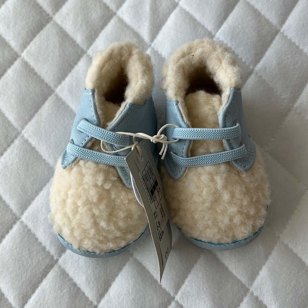 River island baby shoes